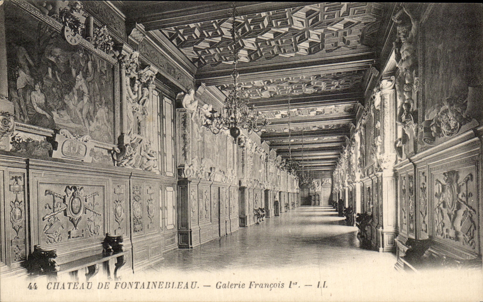 CPA Chateau De Fontainebleua Galerie Francois 1er