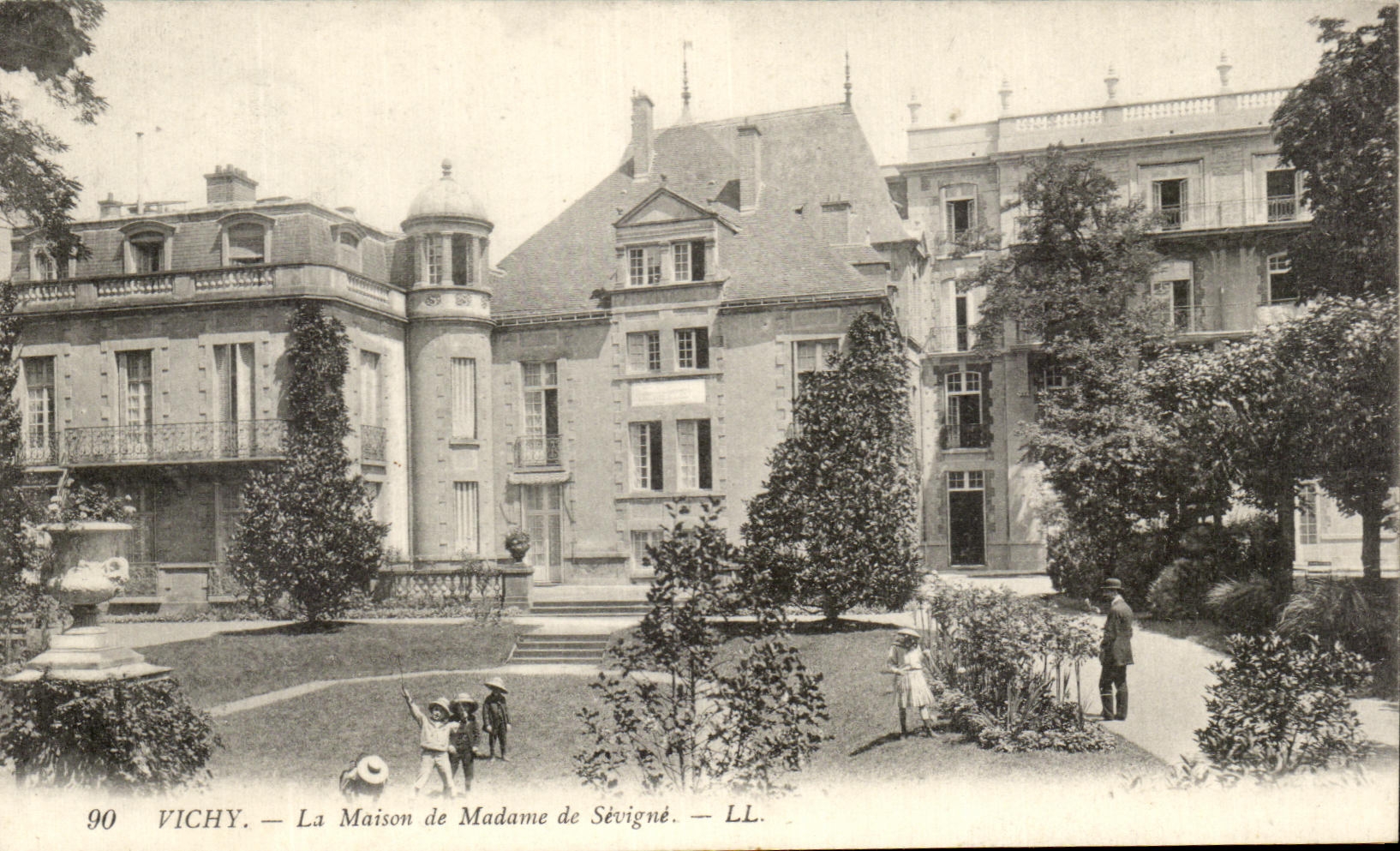 CPA Vichy the House of Madam de Sevigne