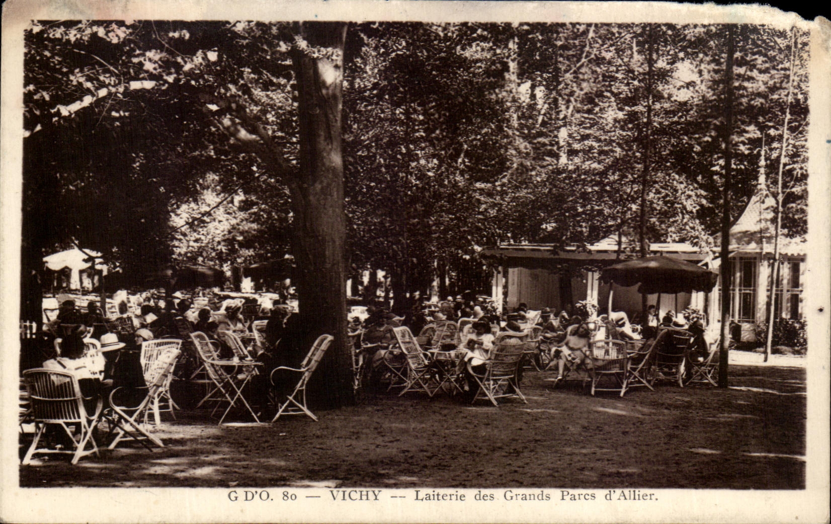 CPA Vichy Dairy of the Large Parks of Allier