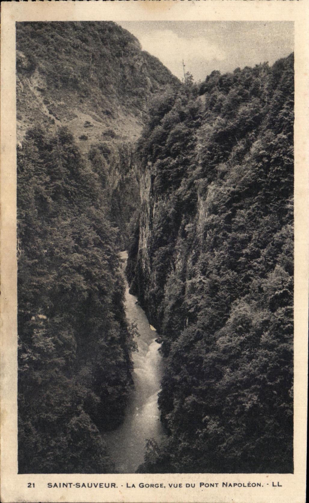 CPA Saint Sauveur La Gorge Vue Du Pont Napoleon