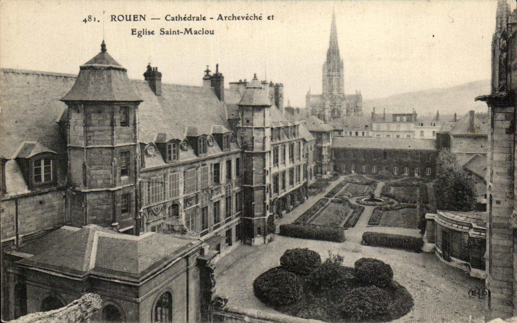 CPA Rouen Cathedral Archbishop's palace and Church Saint Maclou
