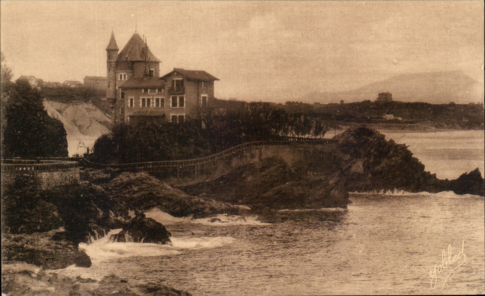 CPA Biarritz Villa Belza et la Rhune