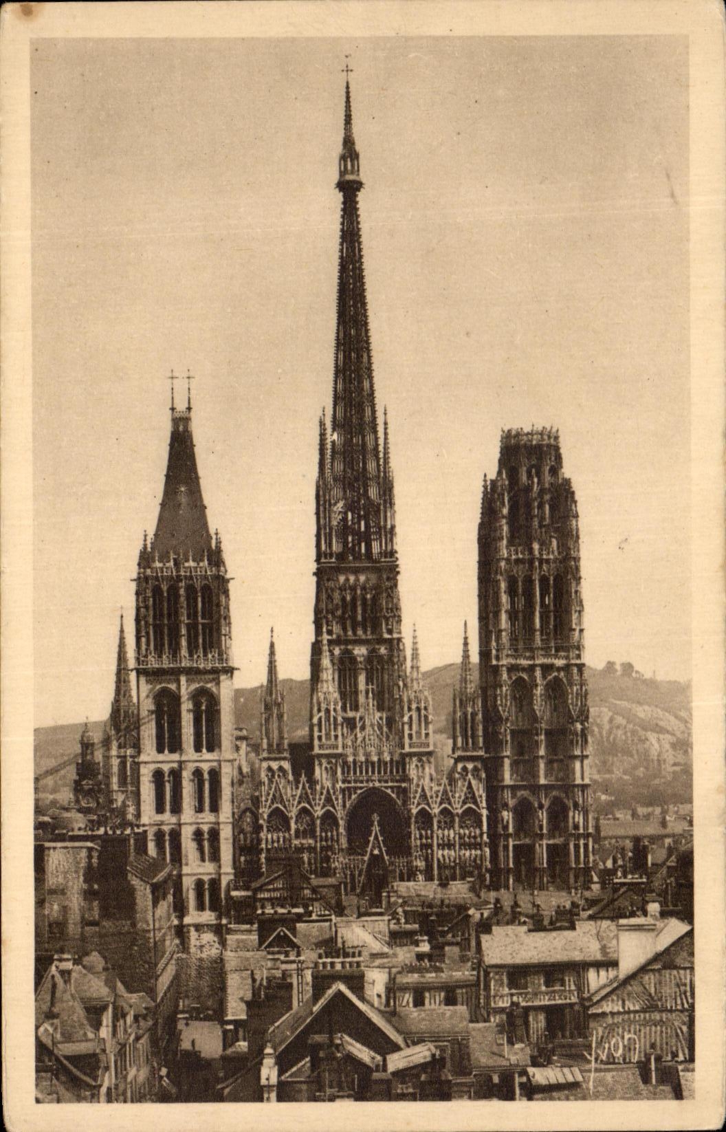 CPA Rouen View on the Cathedral