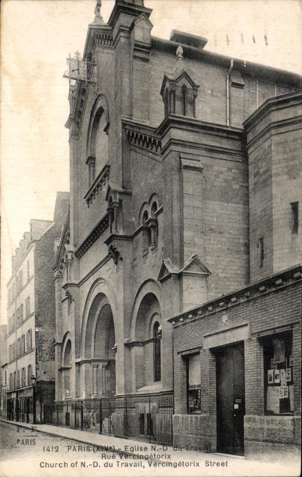 CPA Paris Church NR D of Work Street Vercingetorix