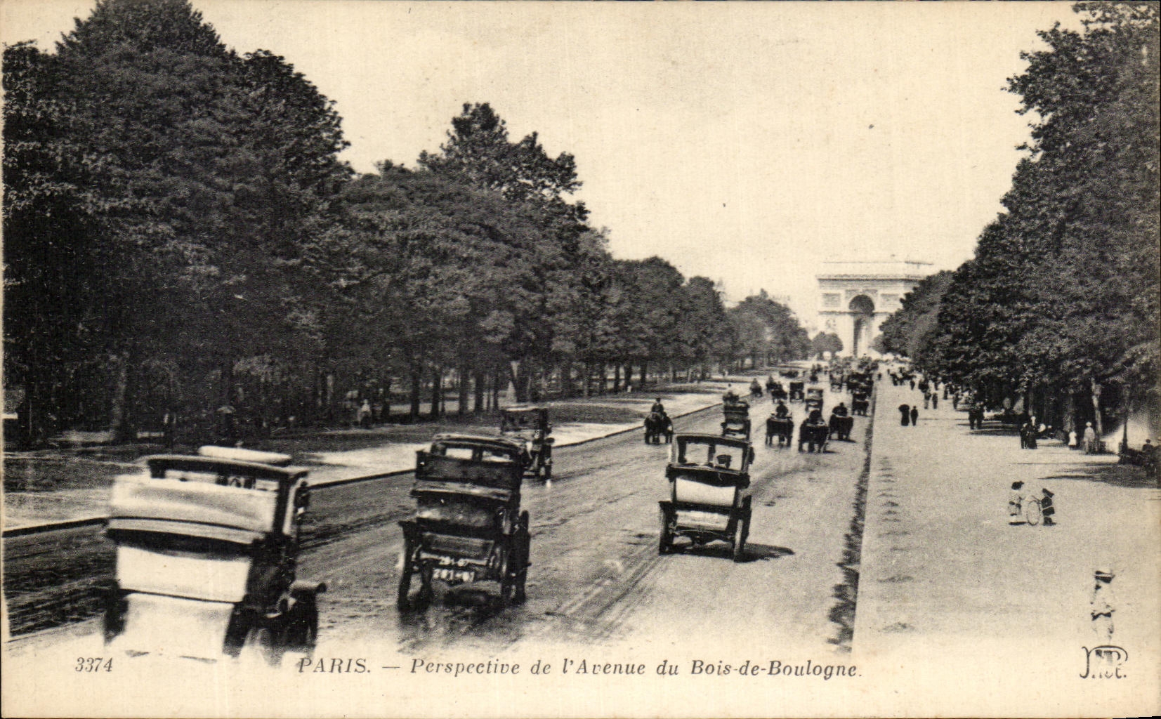 CPA Paris Perspective De L'Avenue Du Bois De Boulogne Arc de Triomphe