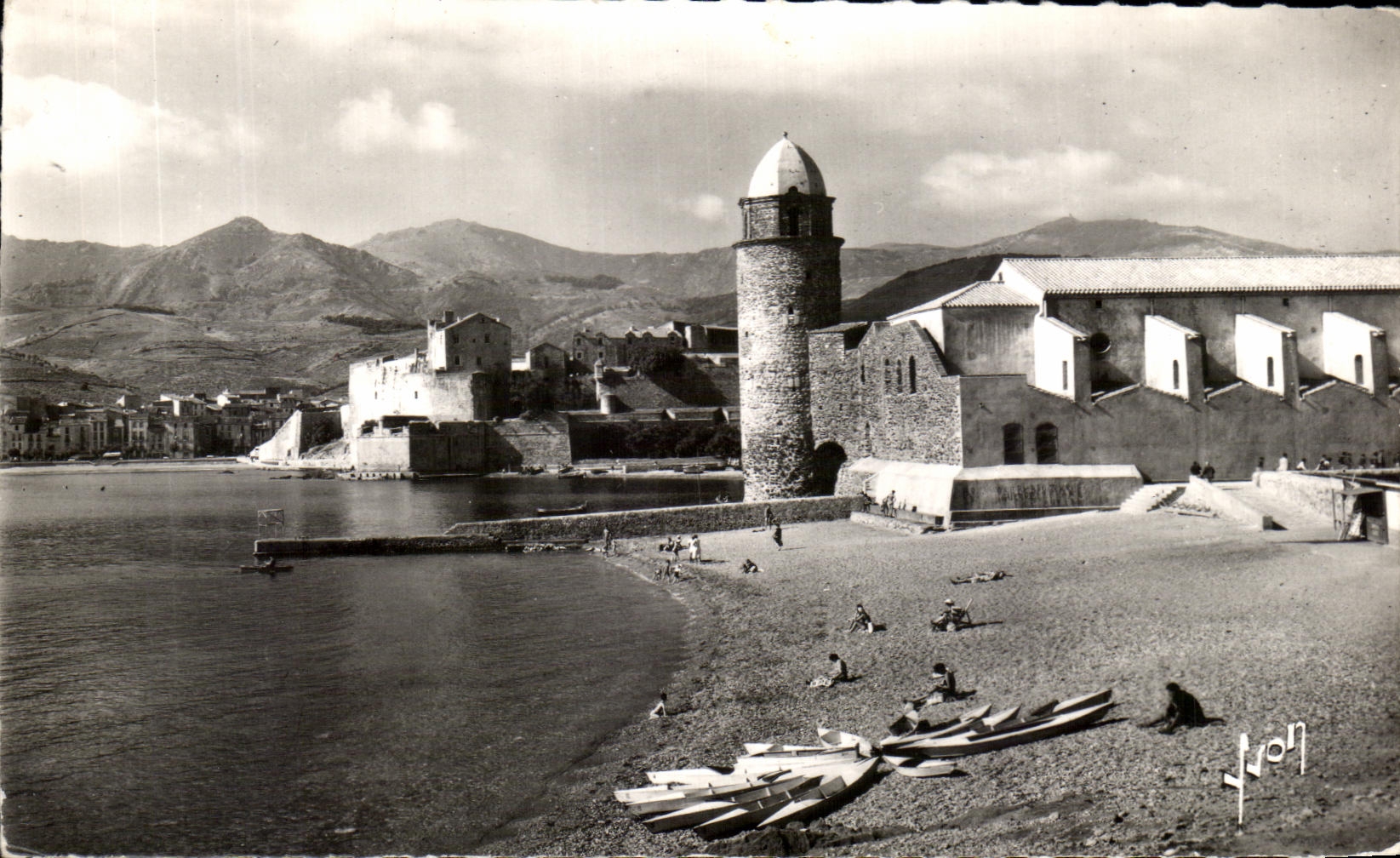 CPA Collioure the Beach