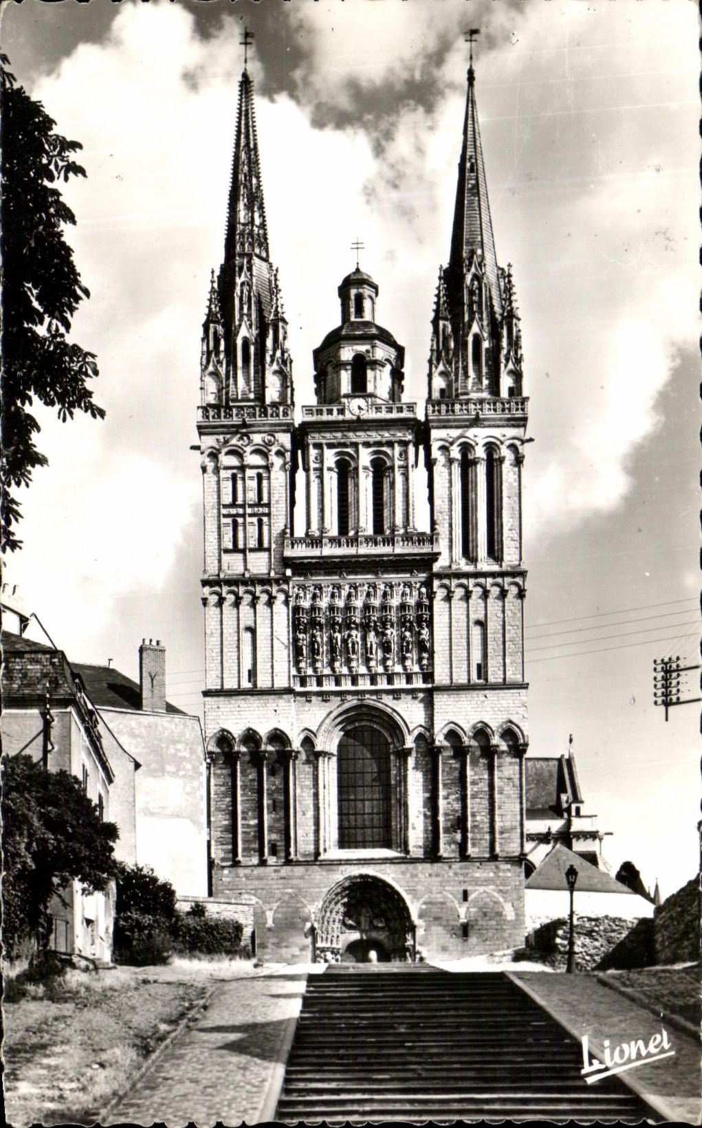 CPSM Angers La Cathedraie St Maurice