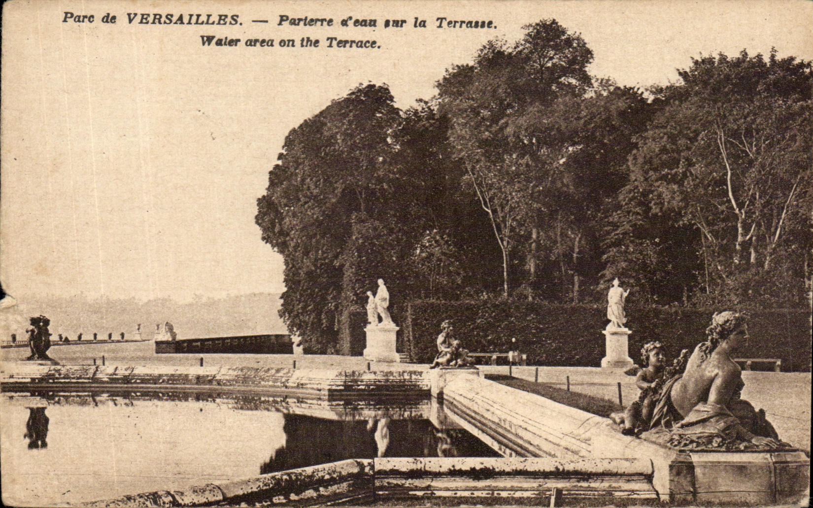 CPA Versailles Parterre d'eau Sur La Terrasse