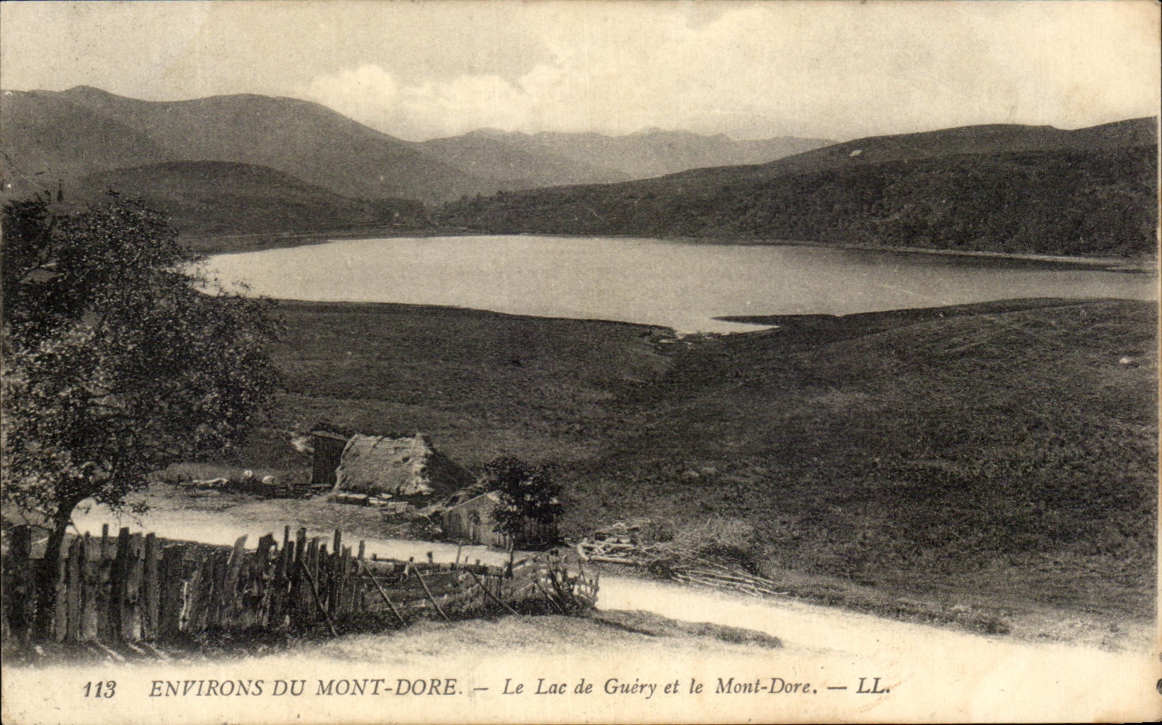 CPA Environs Of the Mount Gilds the Lake Guery and the Mount Gilds