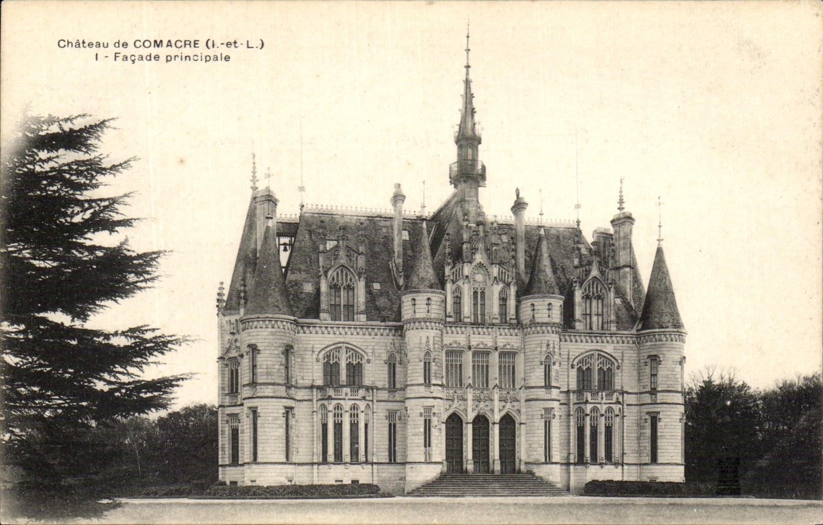CPA Comacre Chateau de Facade Principale