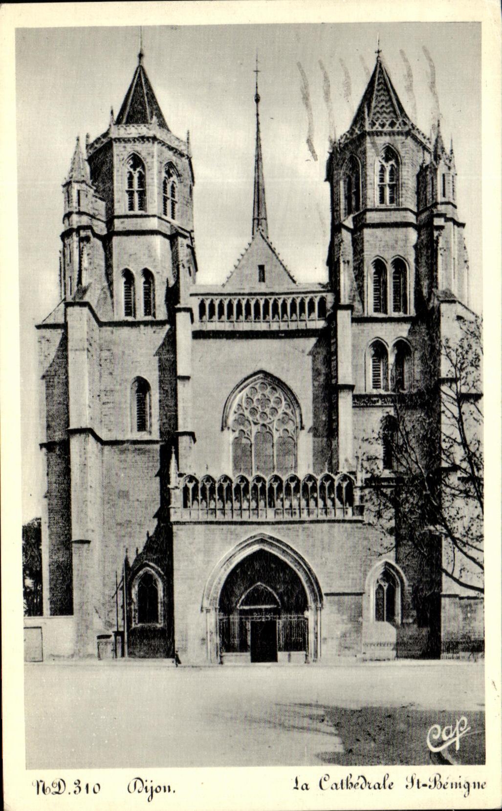 CPA Dijon La cathedrale St benigne 