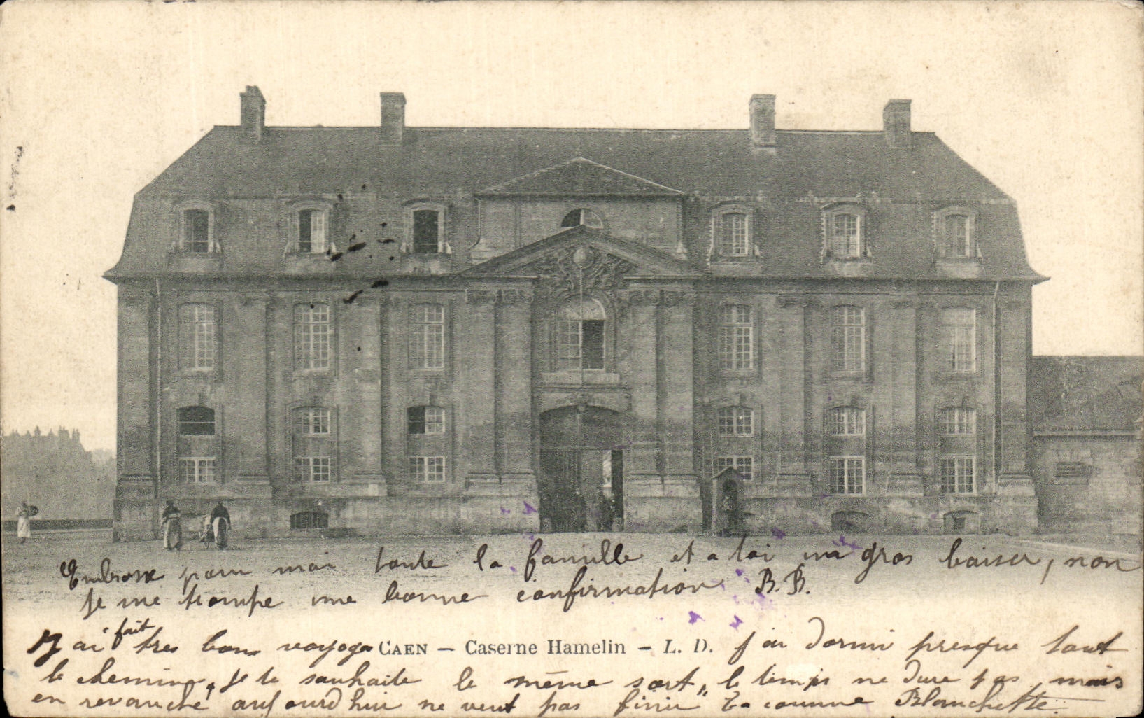 CPA Caen acuartela Hamelin Militaria