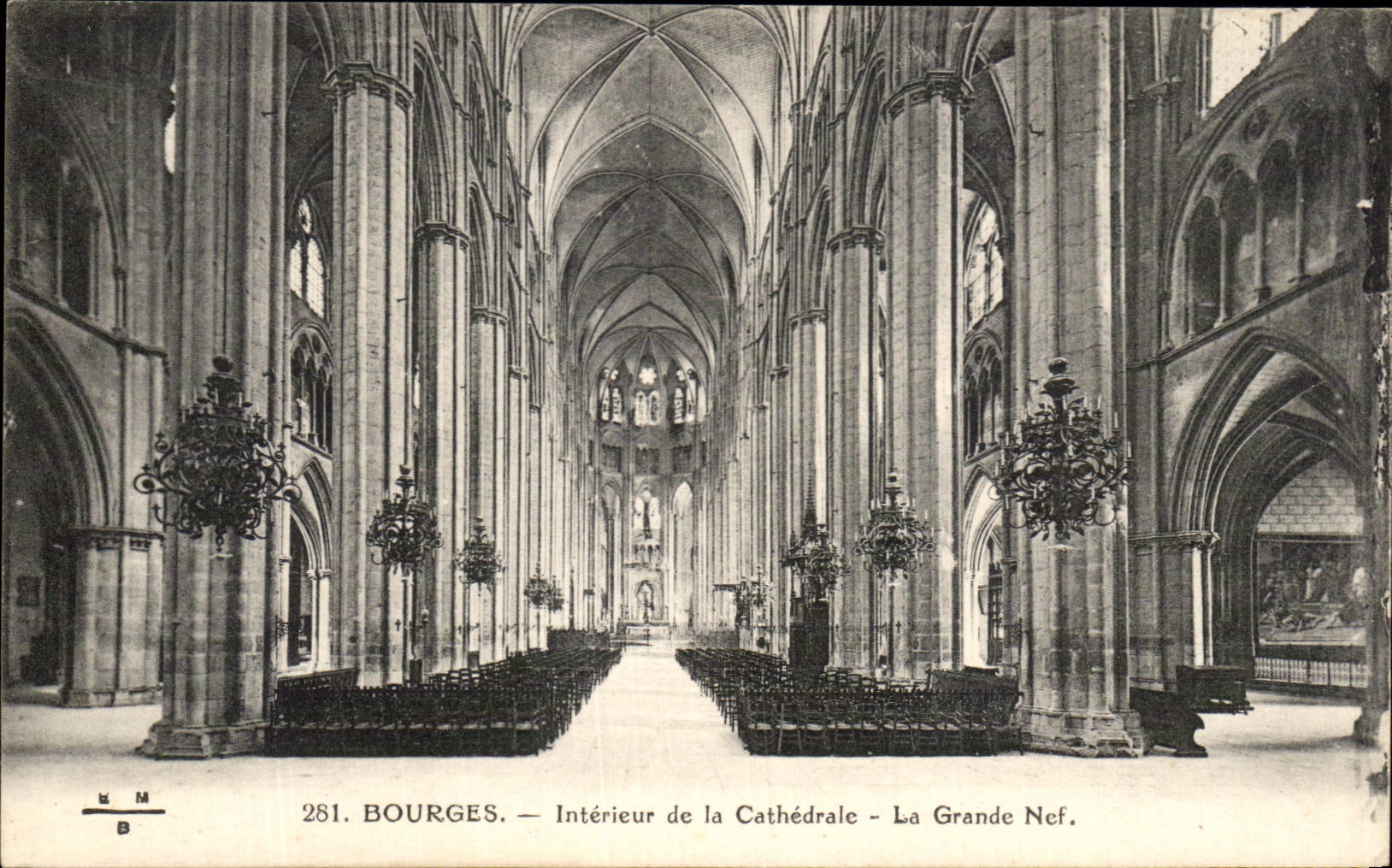 CPA Bourges interior de la catedral el gran cubo