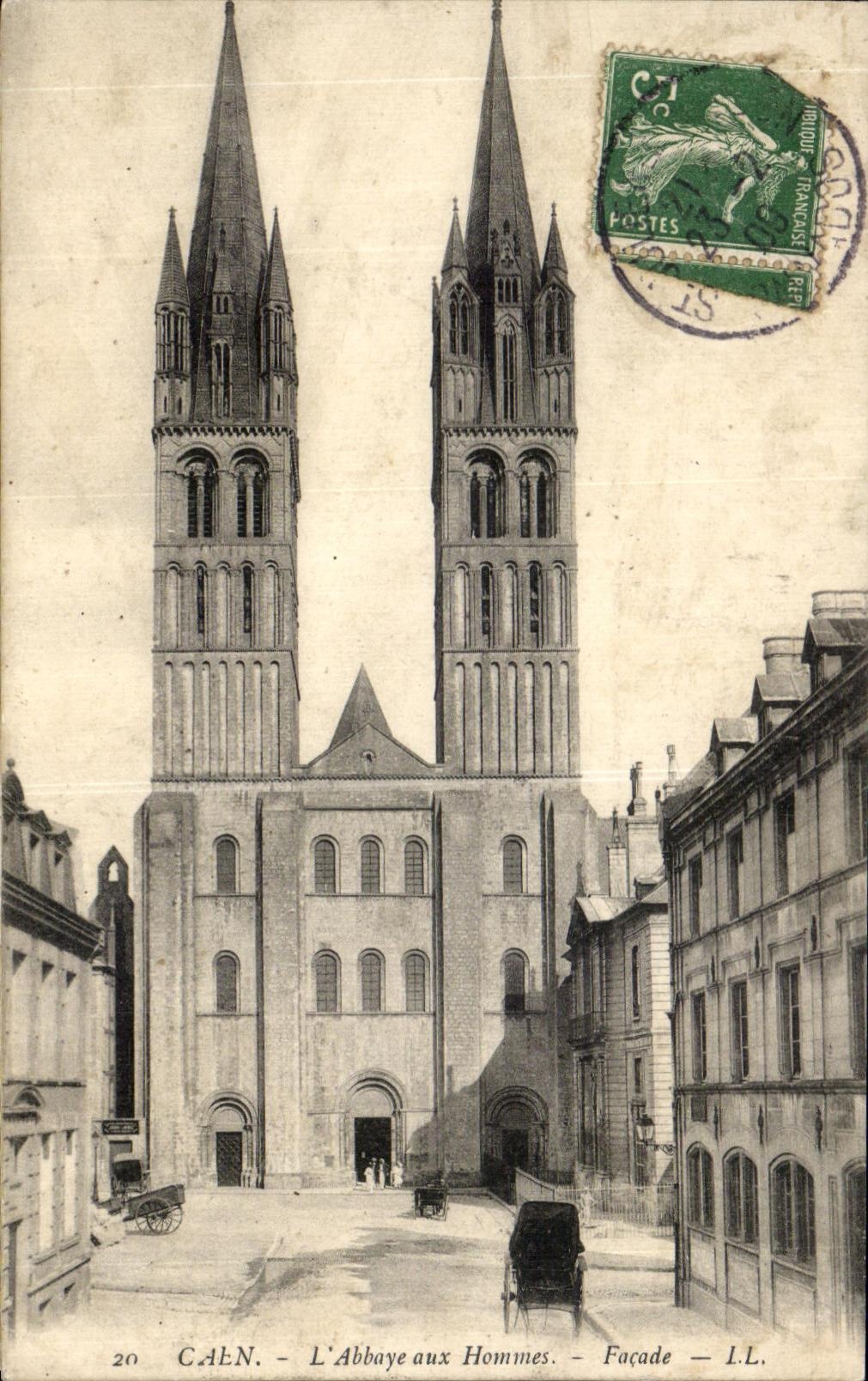 CPA Caen the Abbey With the Men Frontage