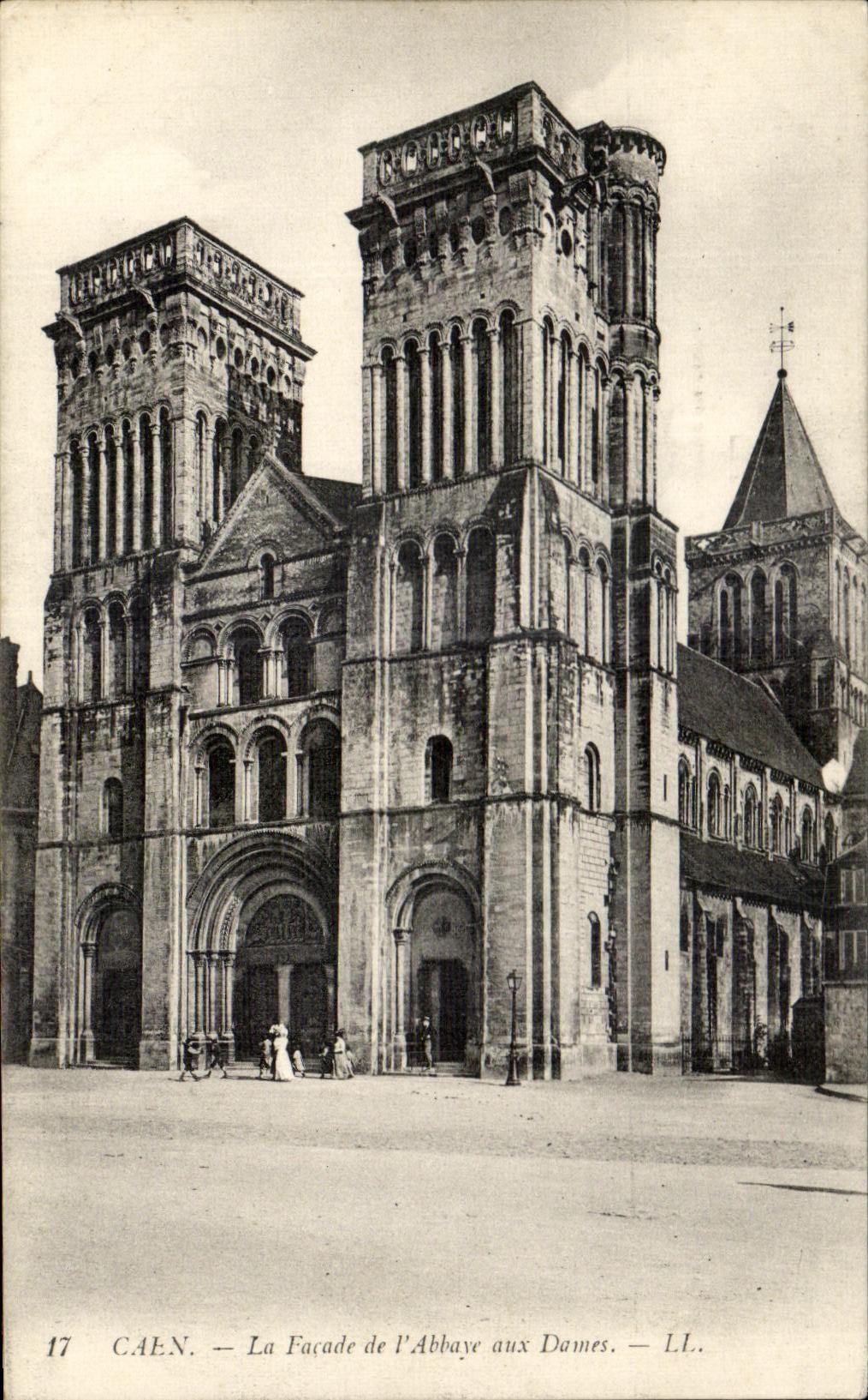 CPA Caen the Frontage of I' Abbayue to the Ladies