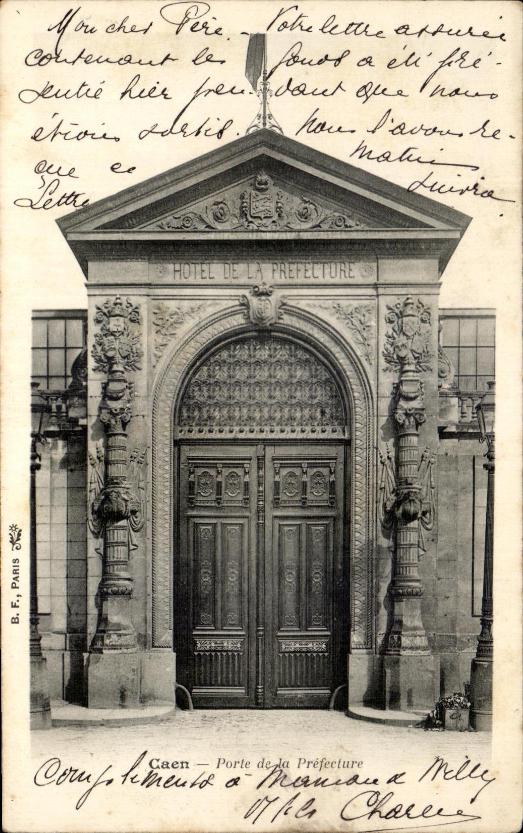 CPA Caen Gate of the Prefecture
