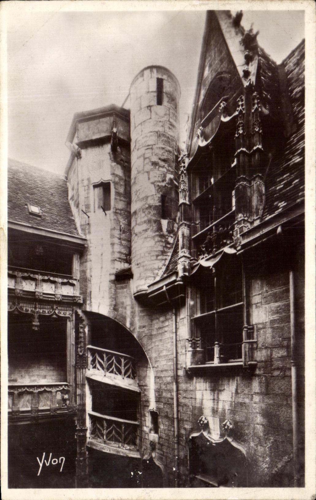 CPA Dijon Hotel Chambeilan House of the Ambassadors