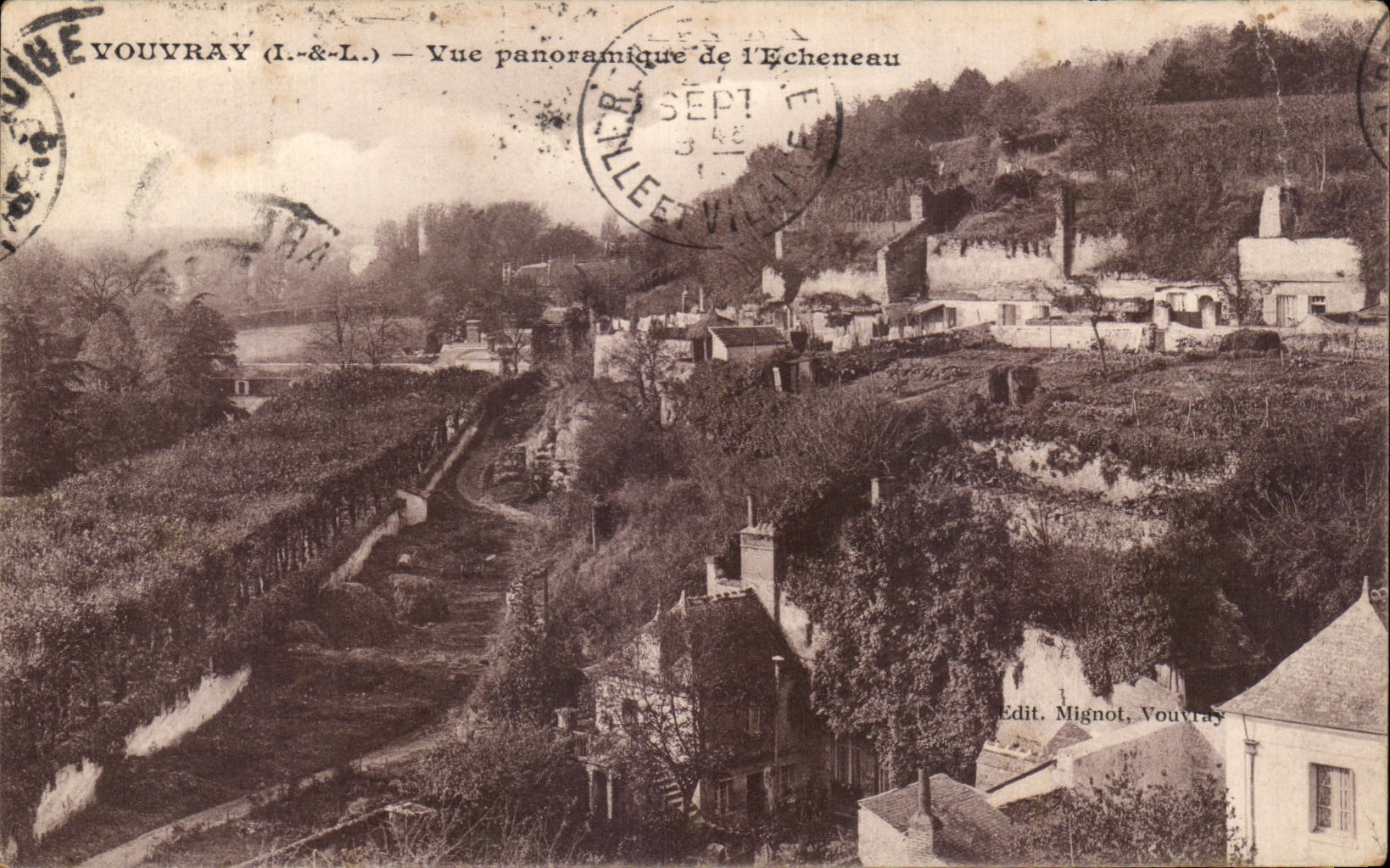 CPA Vouvray Panoramic View of I' Echeneau