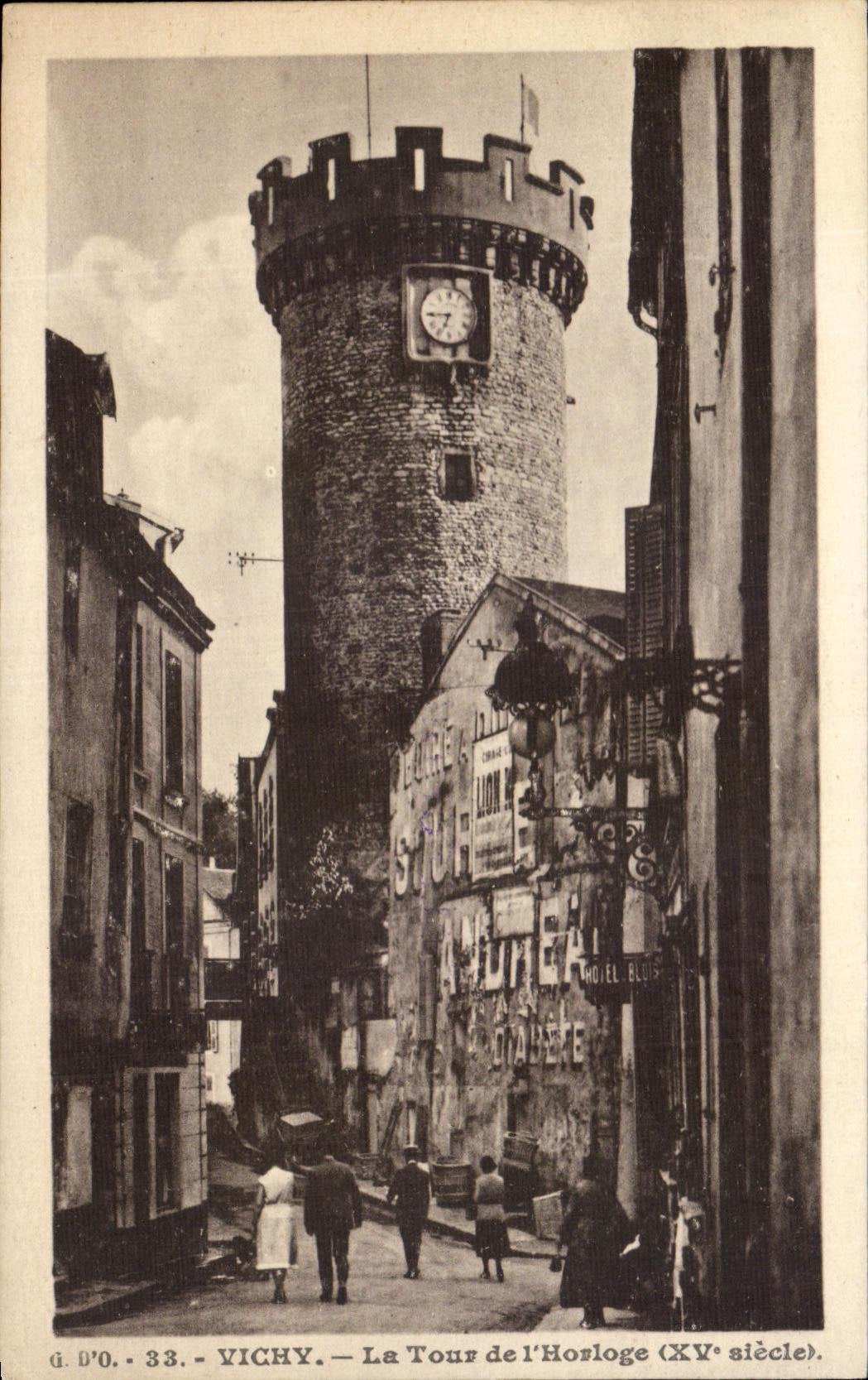 CPA Vichy La Tour De I'Horloge