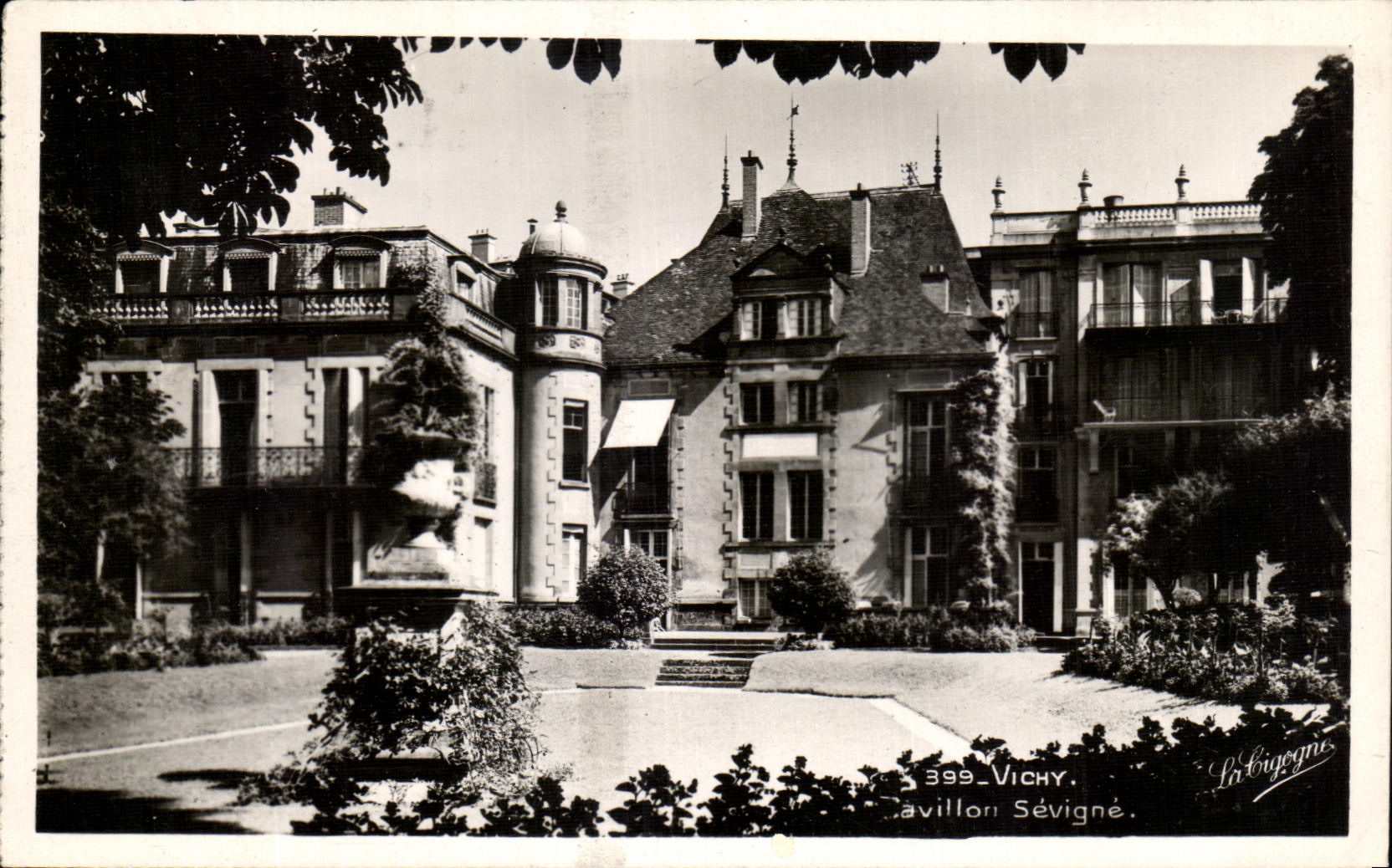 CPSM Vichy Pavillon Sevigne