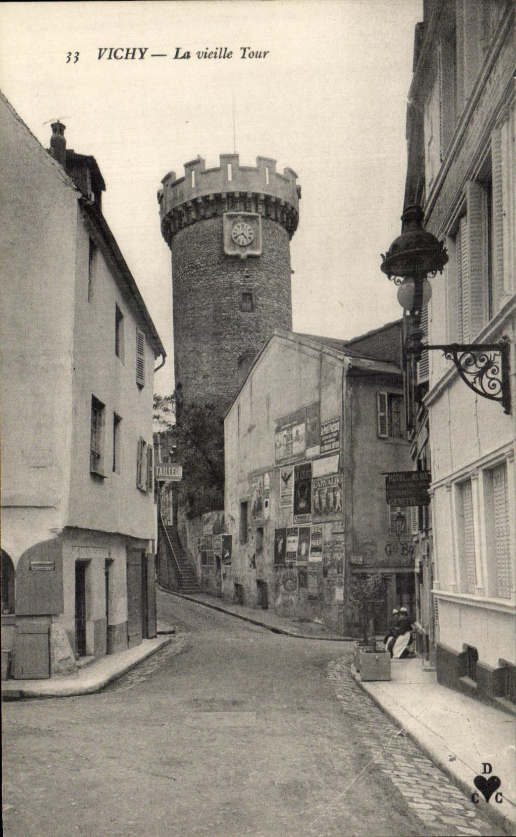 CPA Vichy La Vieille Tour