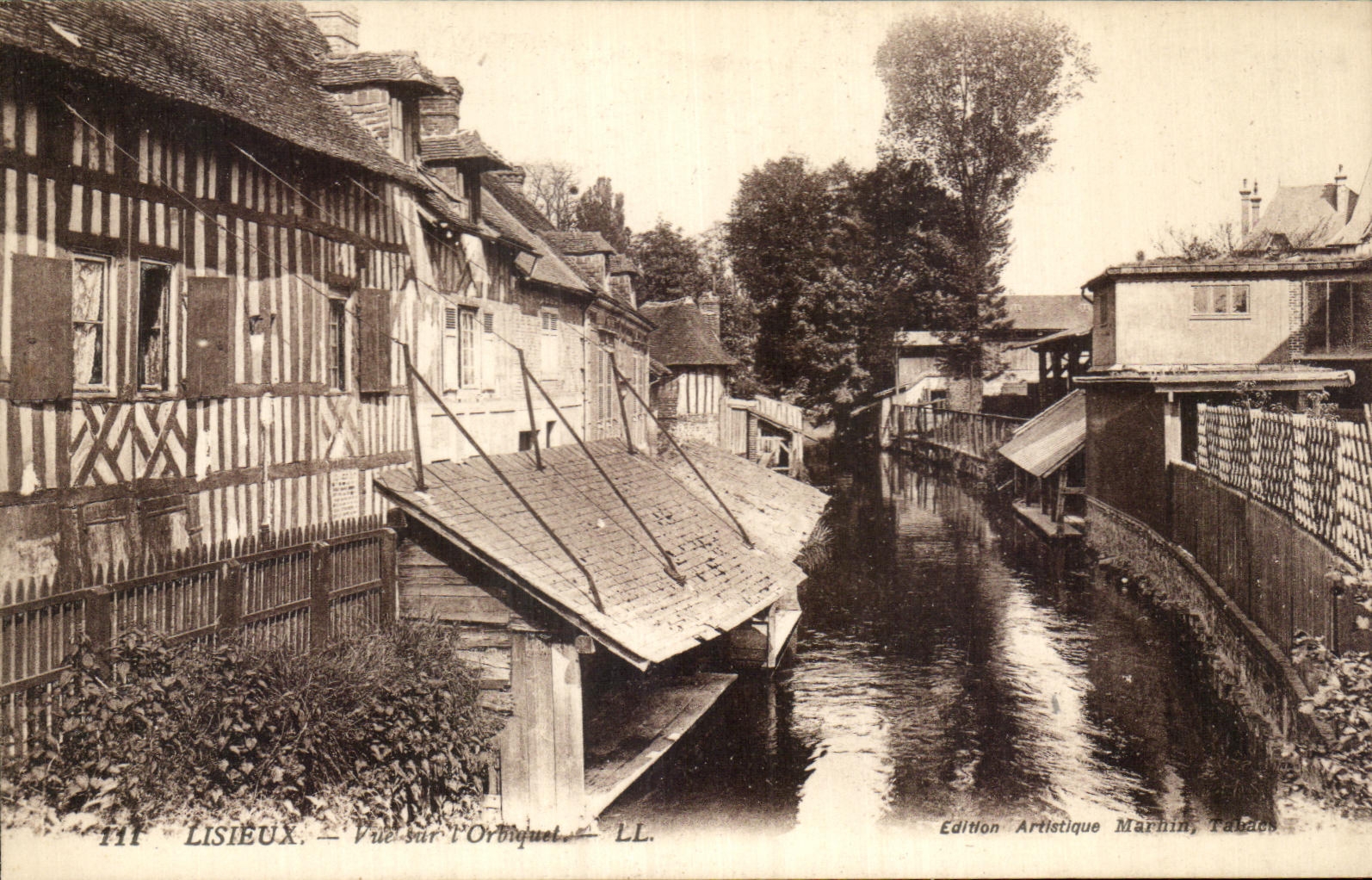 CPA Lisieux Seen on Orbiquet Laundrette