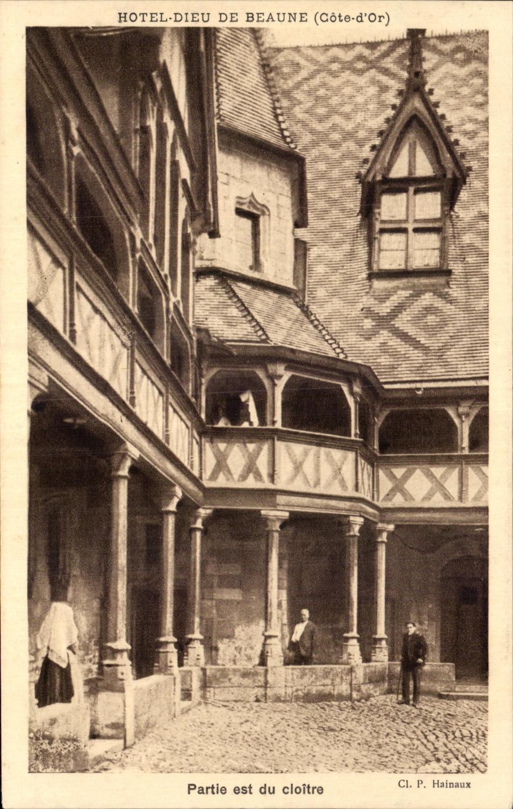 CPA Hotel Dieu De Beaune partie est du cloitre