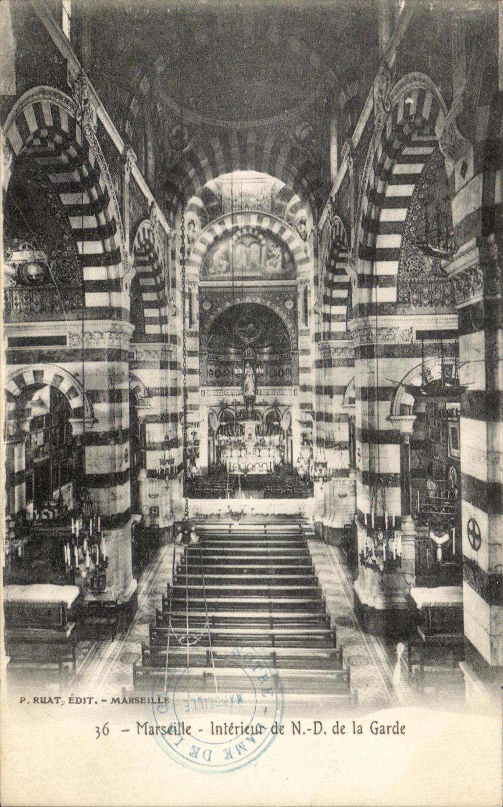 CPA Marseille Interieur De ND de La Garde