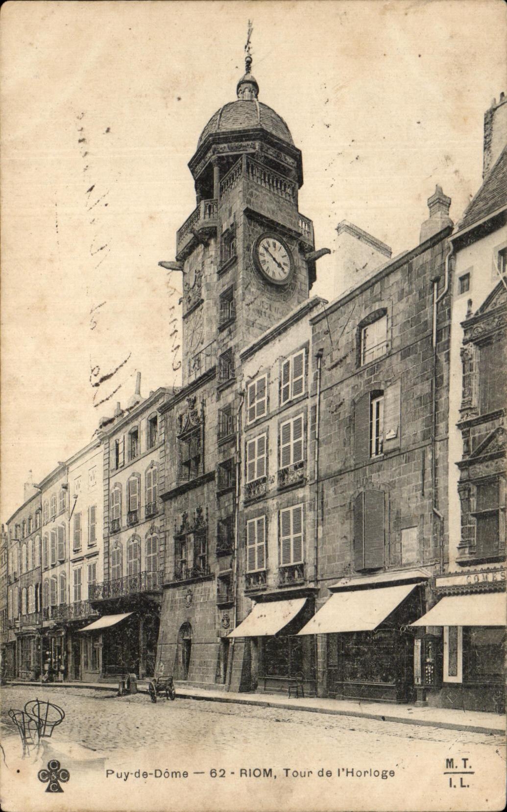 Vuelta de CPA Puy de Dome Riom del reloj