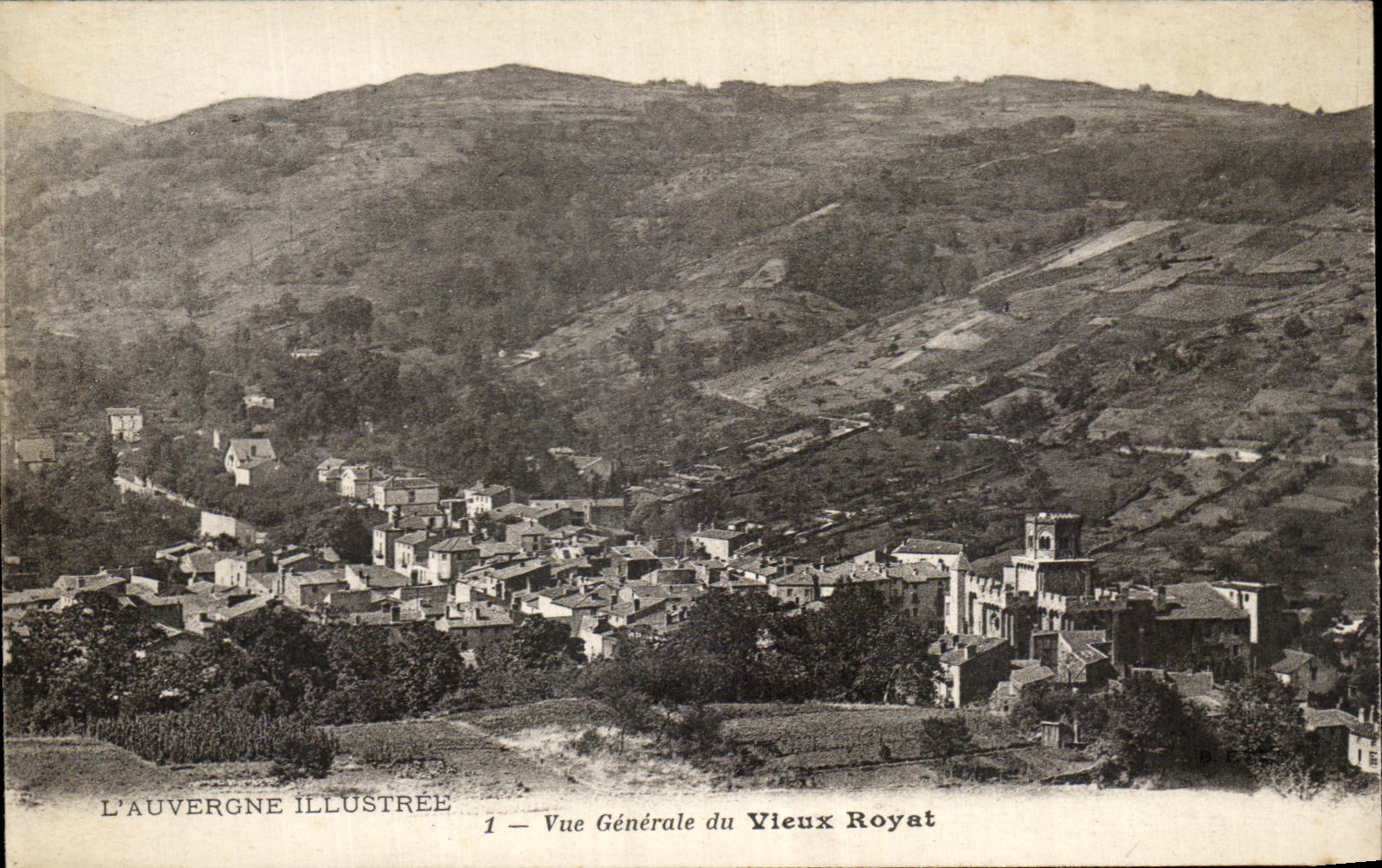 CPA Auvergne Illustrated View of the Royat Old man