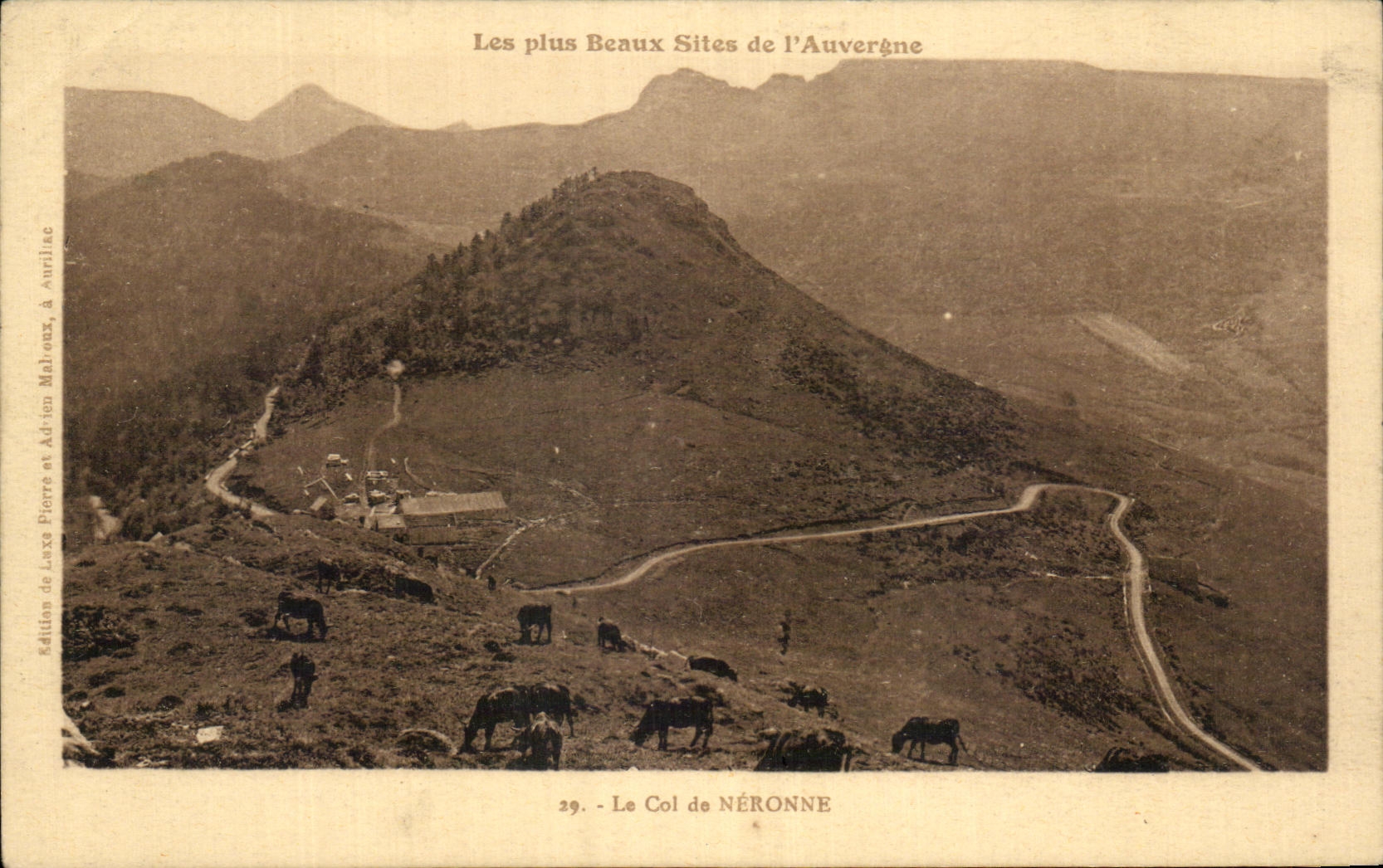 CPA the Collar of Neronne Auvergne