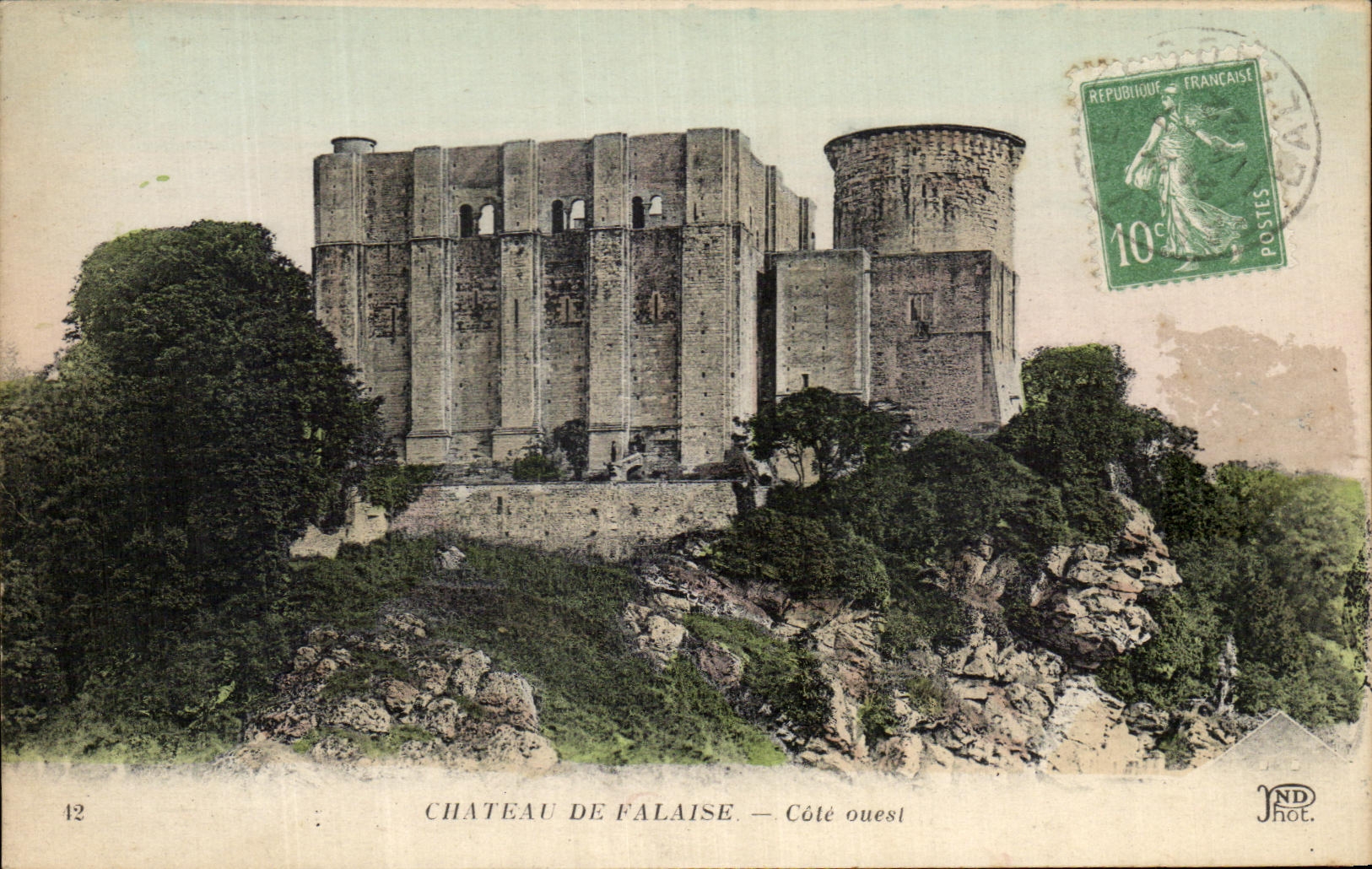 Costa oeste del acantilado de CPA Chateau De