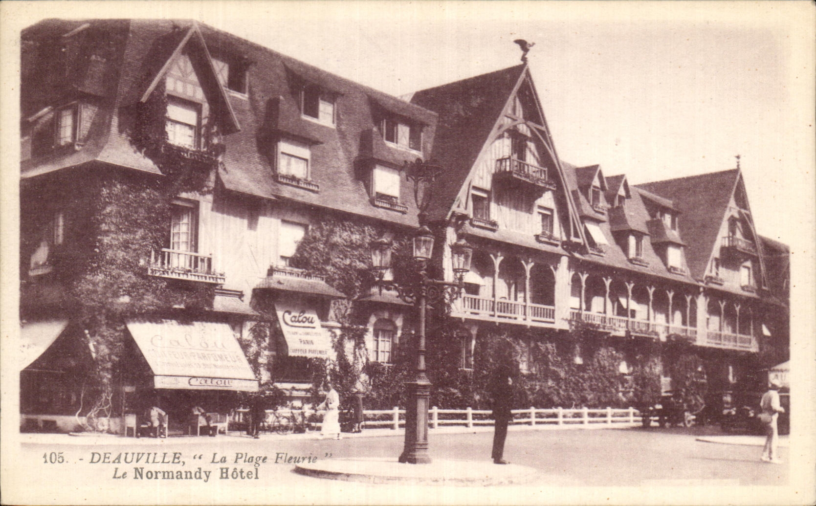 CPA Deauville La Plage Fleurie Le Normandy hotel