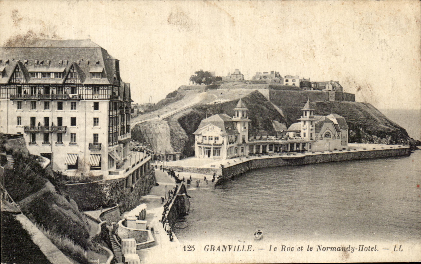 CPA Granville le Roc et le Normandy Hotel