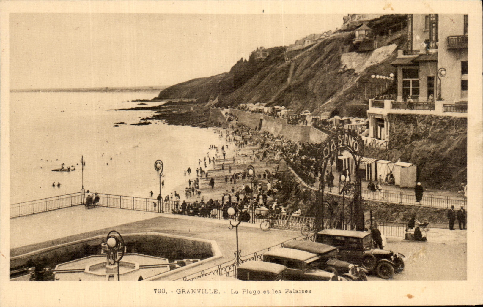 CPA Granville La plage et les Faiaises Casino