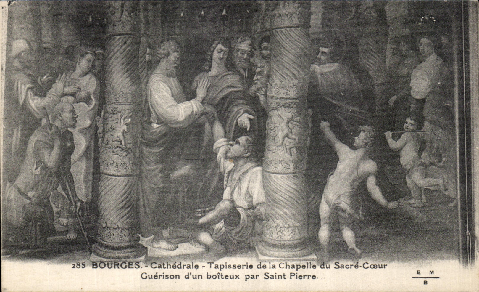 Tapiceria de la catedral de CPA Bourges de la camara acorazada de la curacion del corazon de la consagracion de la hoja de metal por el Saint Pierre