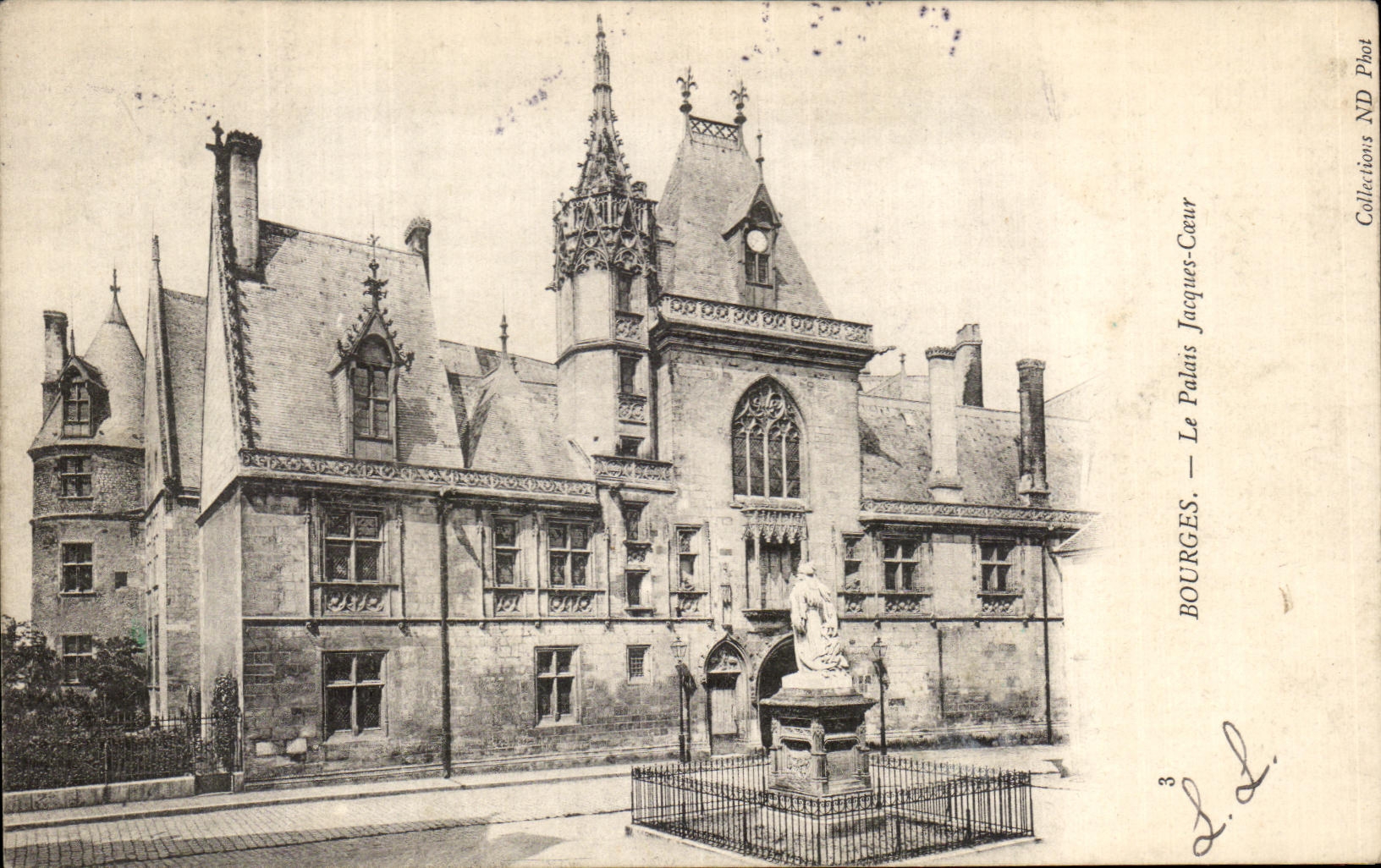 CPA Bourges el corazon de Jacques del paladar