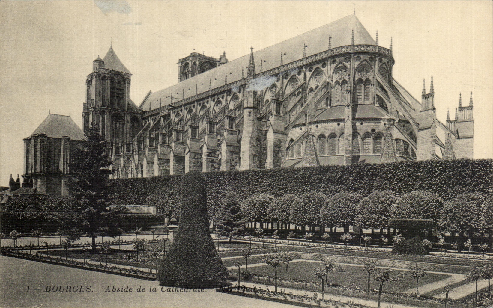 Apse de CPA Bourges de la catedral
