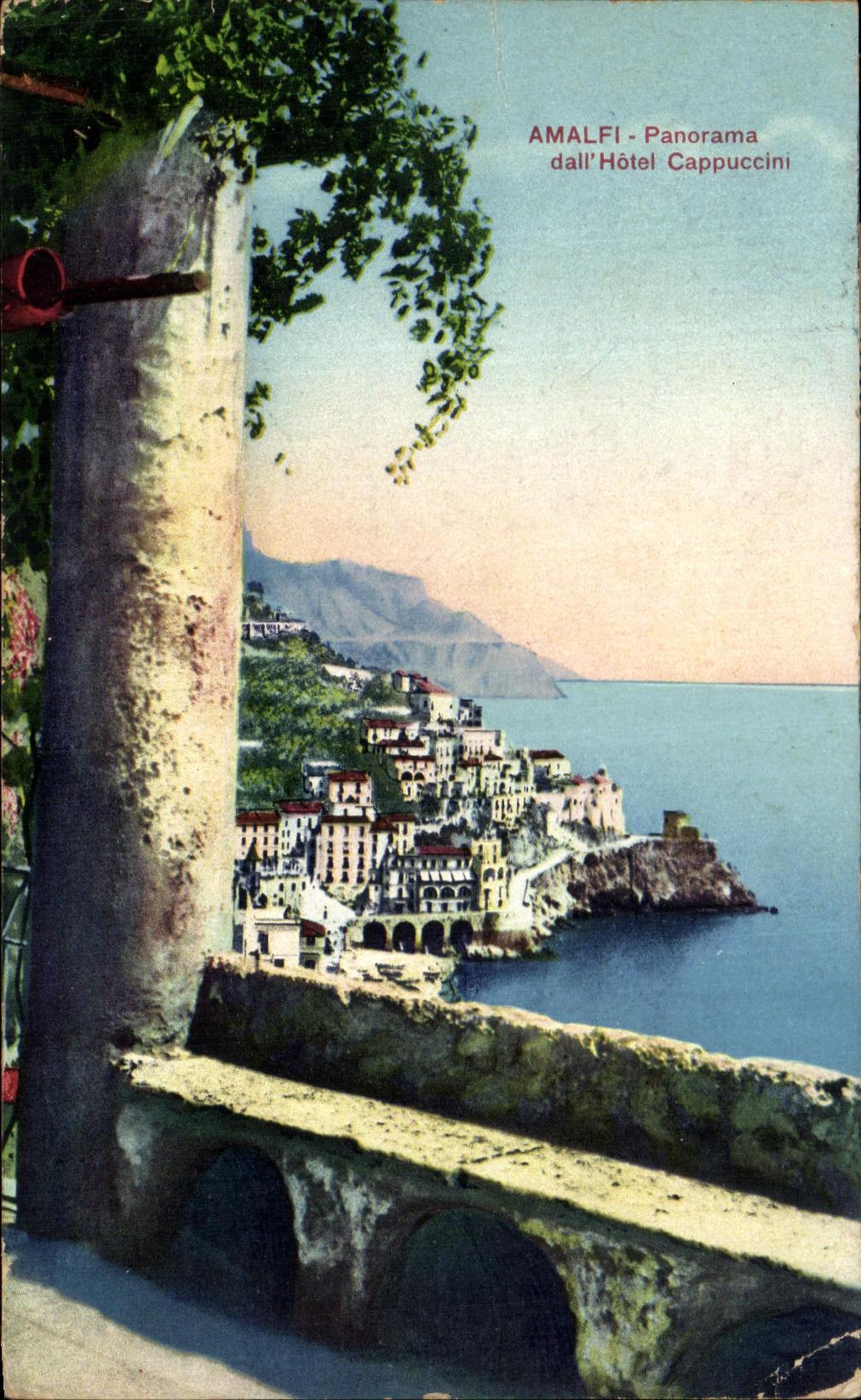 Hotel de Dall Cappuccini del panorama de CPA Amalfi
