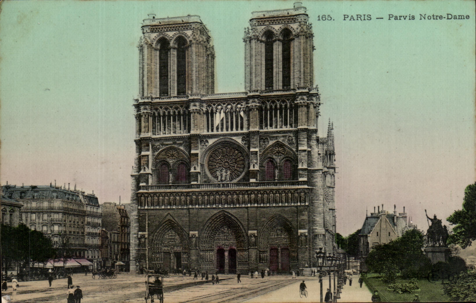 Cuadrado de CPA Paris Notre Dame