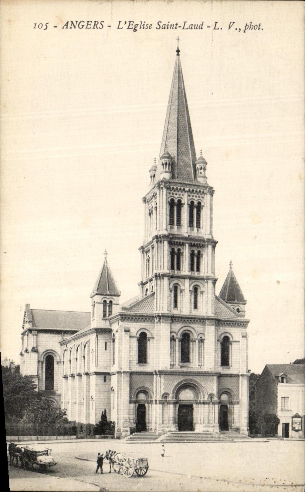 CPA Angers the church Saint Laud