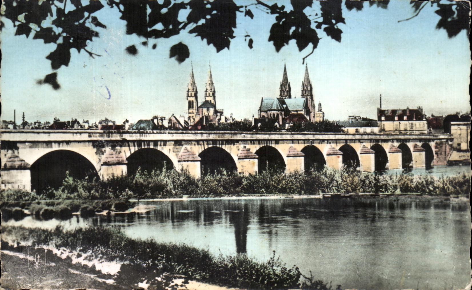 CPA Moulins the Regemortes Bridge