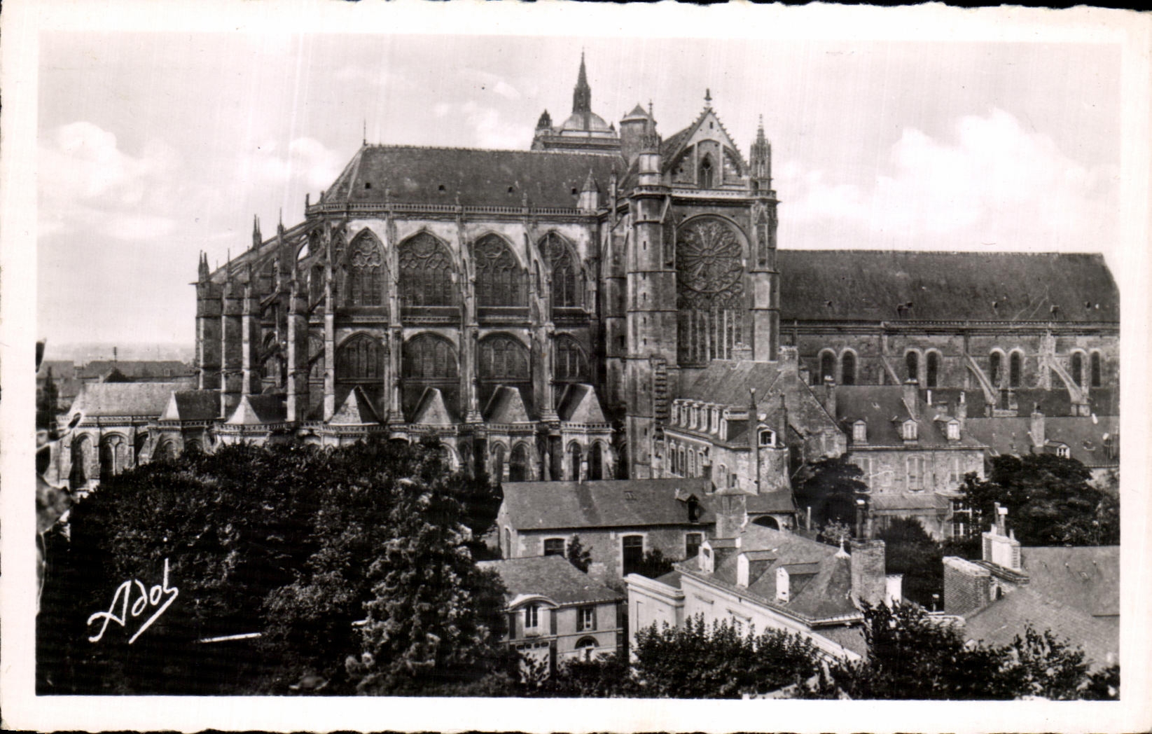 CPA Mans the Cathedral Saint Julien the Rosette
