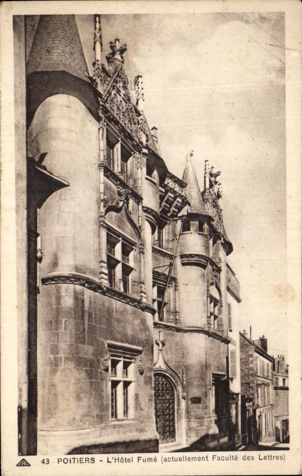 CPA Poitiers the Hotel Smokes Faculty of letters