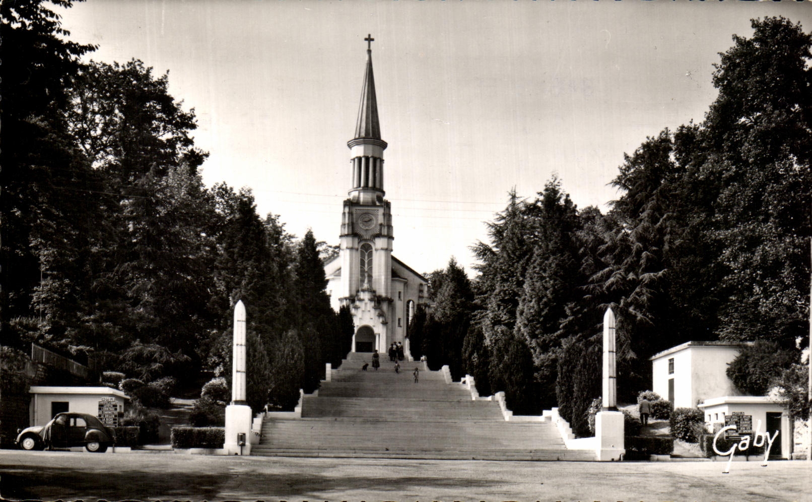 CPSM Bagnoles De L'orne L'eglise