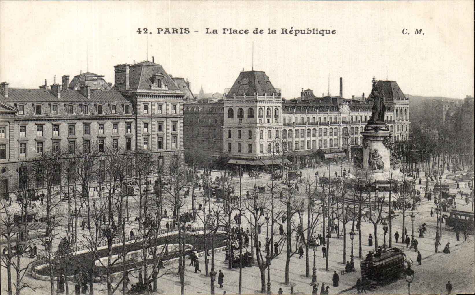 CPA Paris the Place of the Republic