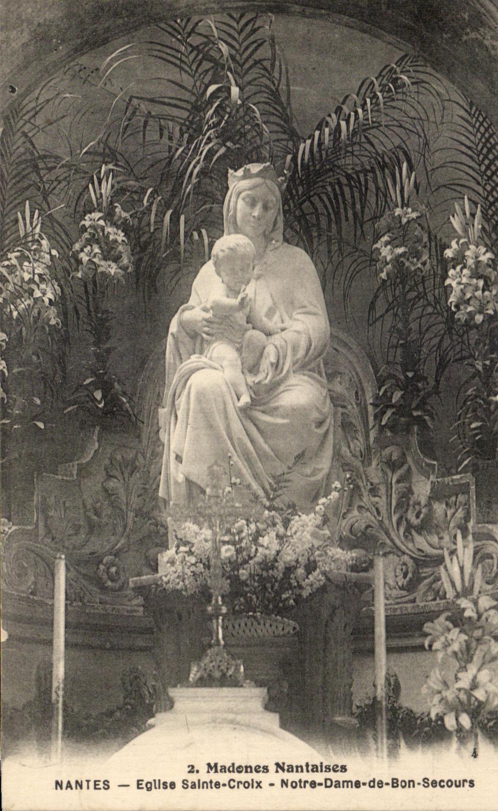 CPA Nantes Madonna Nantes Church Sainte Cross Our Lady of Good Help