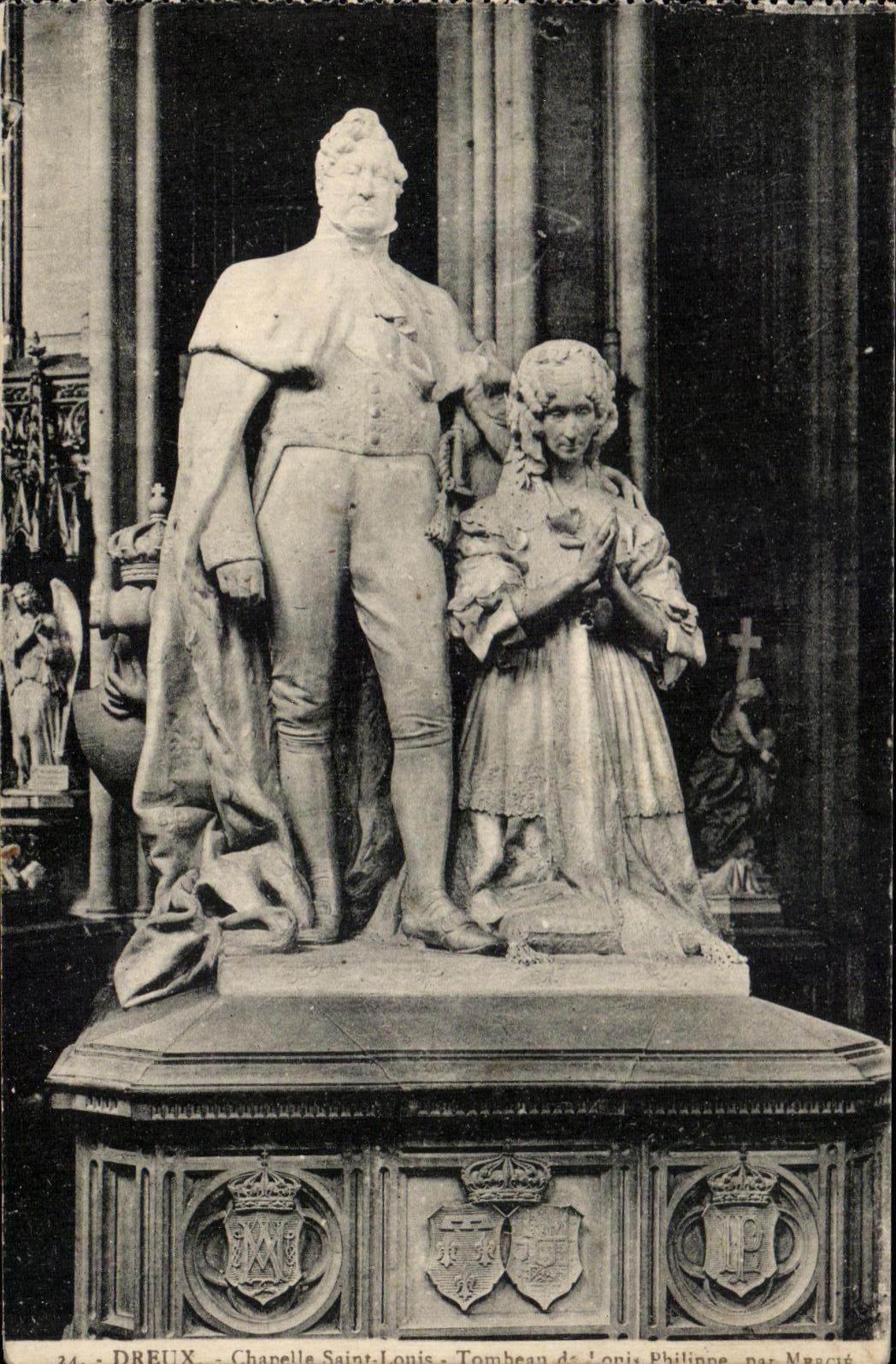 CPA Dreux Chapelle Saint Louis Tombeau de Louis Philippe par Mercie