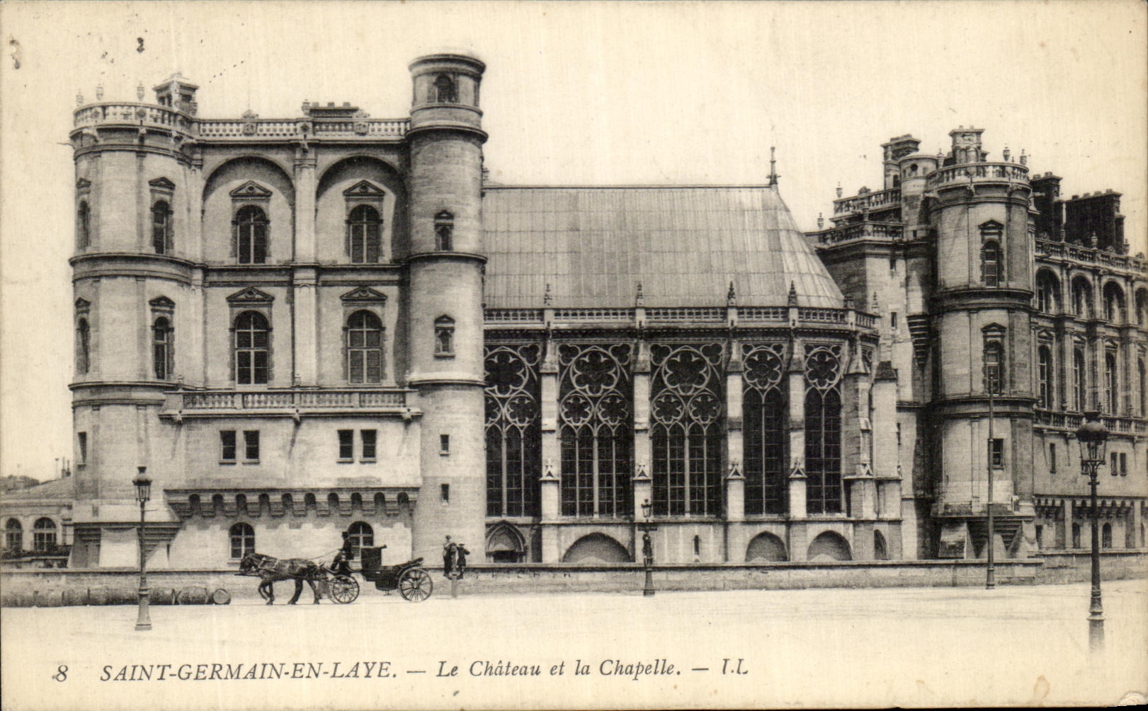 CPA St Germain en Laye Le Chateau et la Chapelle
