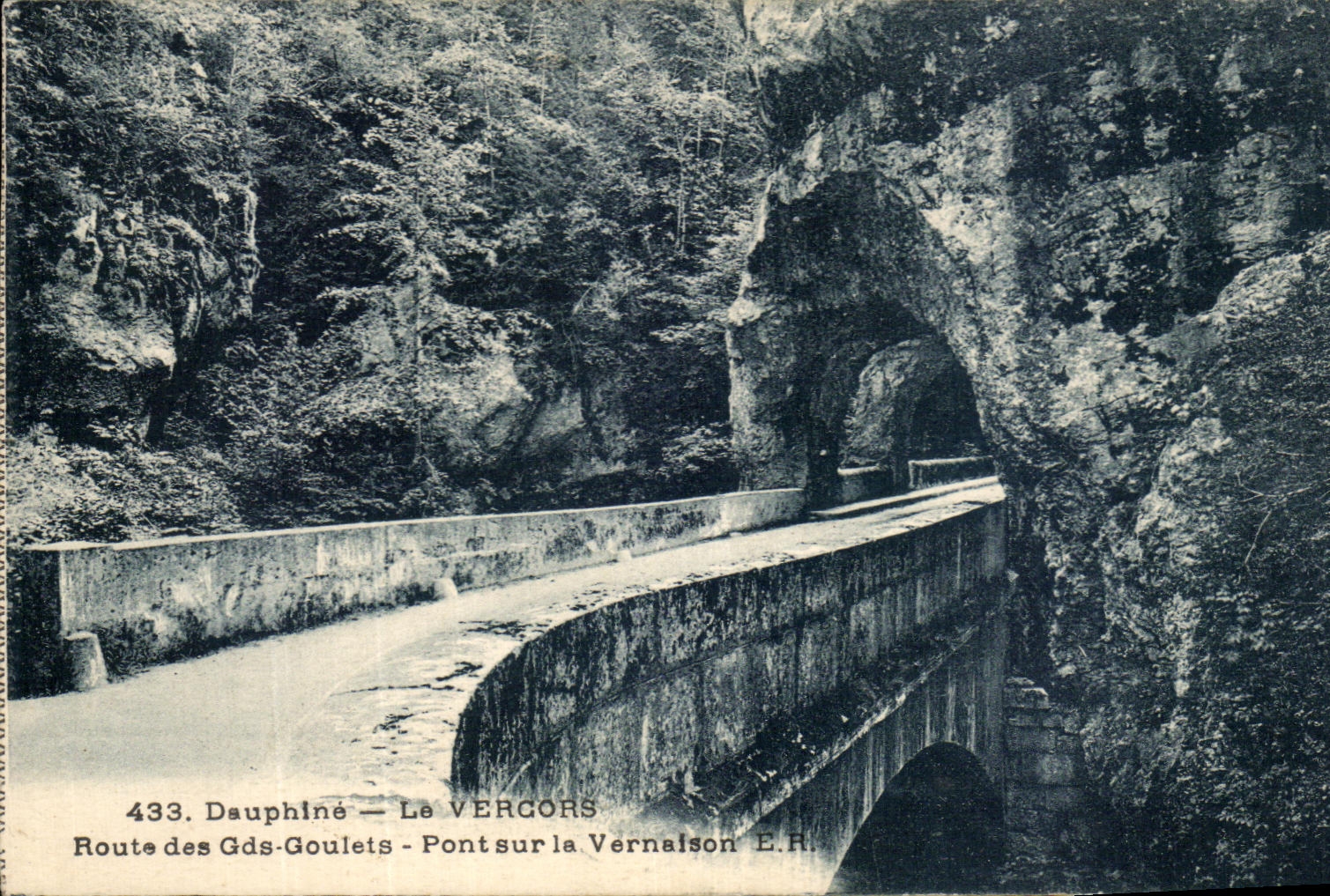 Dauphine CPA Vercors Road of Gds Narrow parts Bridge on Vernaison